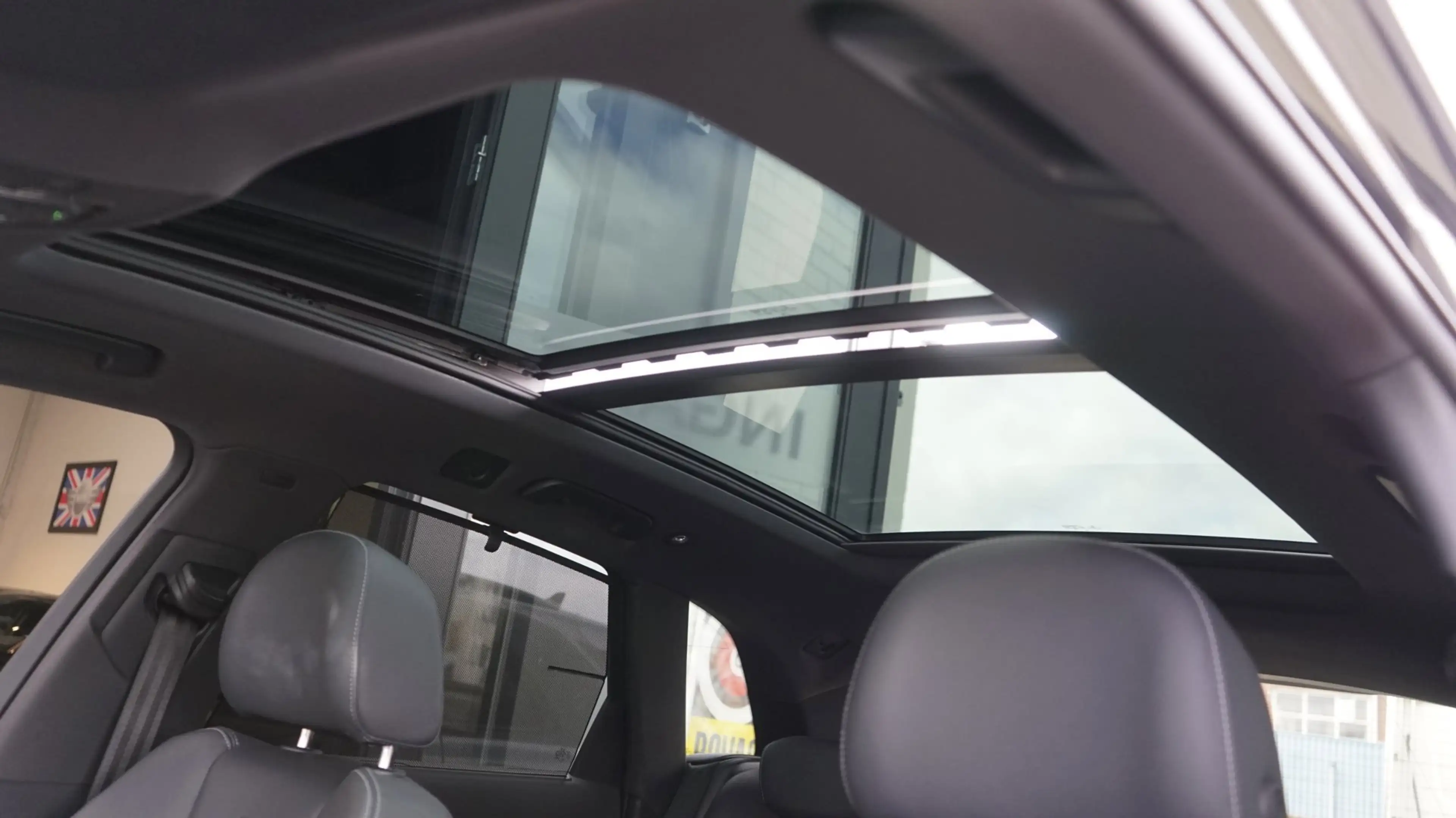 Audi Q5 55 TFSIe Quattro 3x S-Line Black Optik ACC-AMBIANC — photo 17