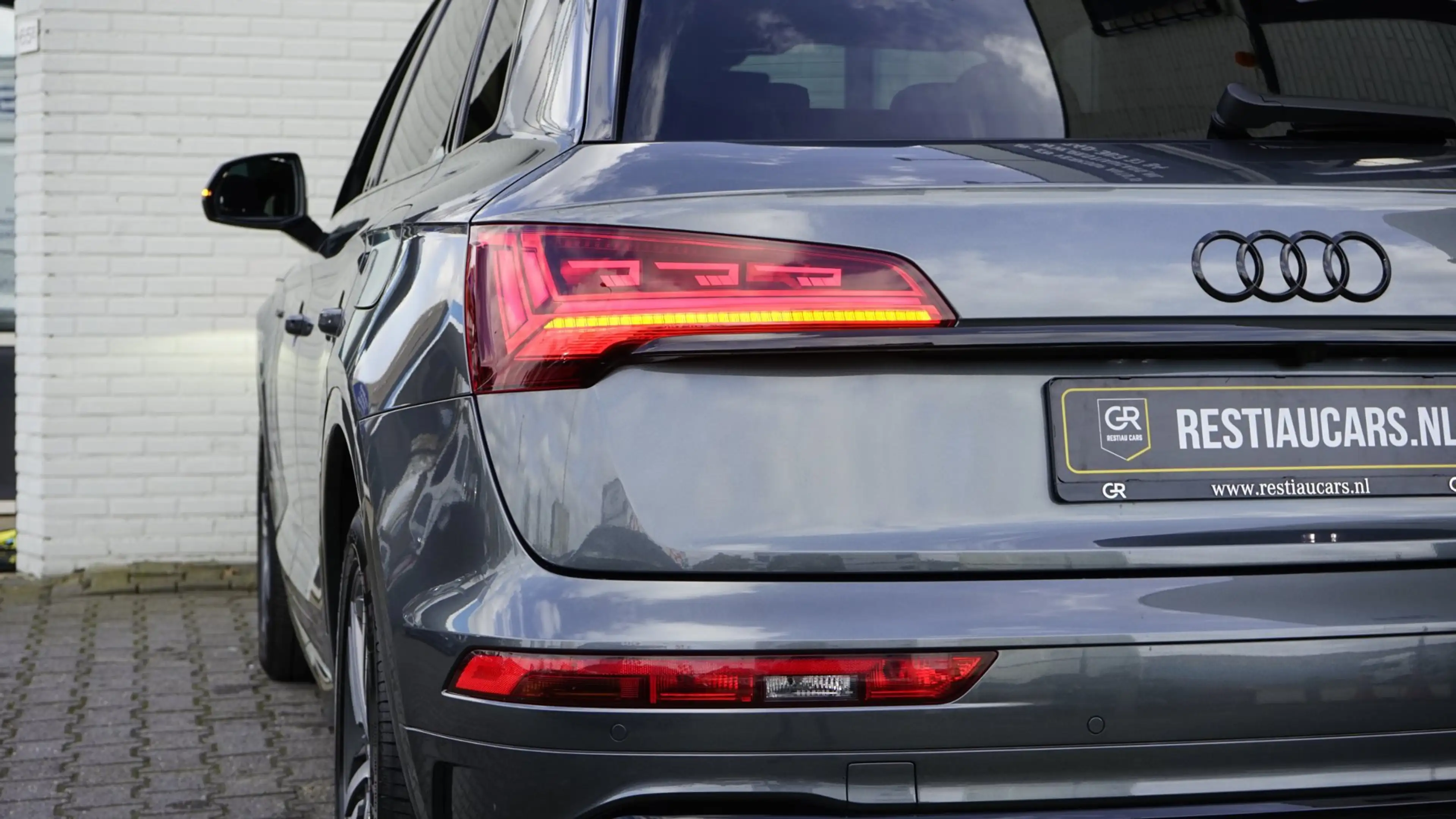Audi Q5 55 TFSIe Quattro 3x S-Line Black Optik ACC-AMBIANC — photo 45