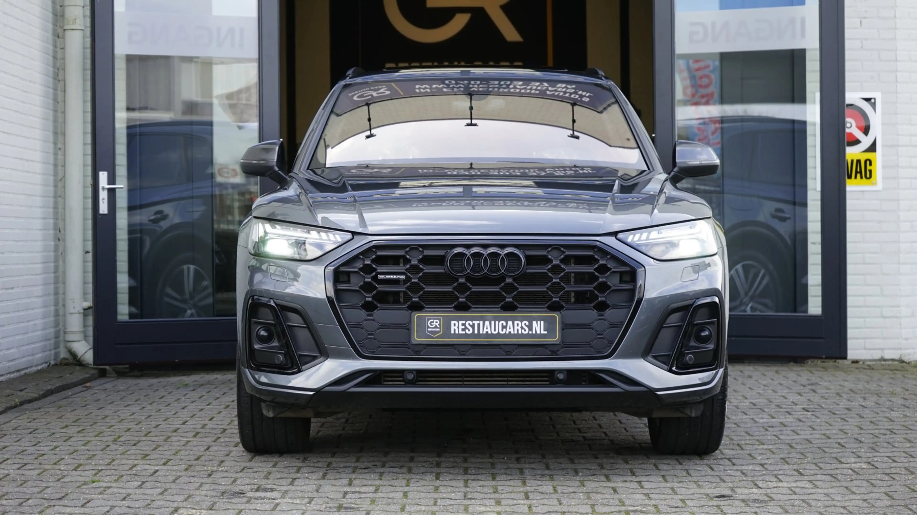 Audi Q5 55 TFSIe Quattro 3x S-Line Black Optik ACC-AMBIANC — photo 5