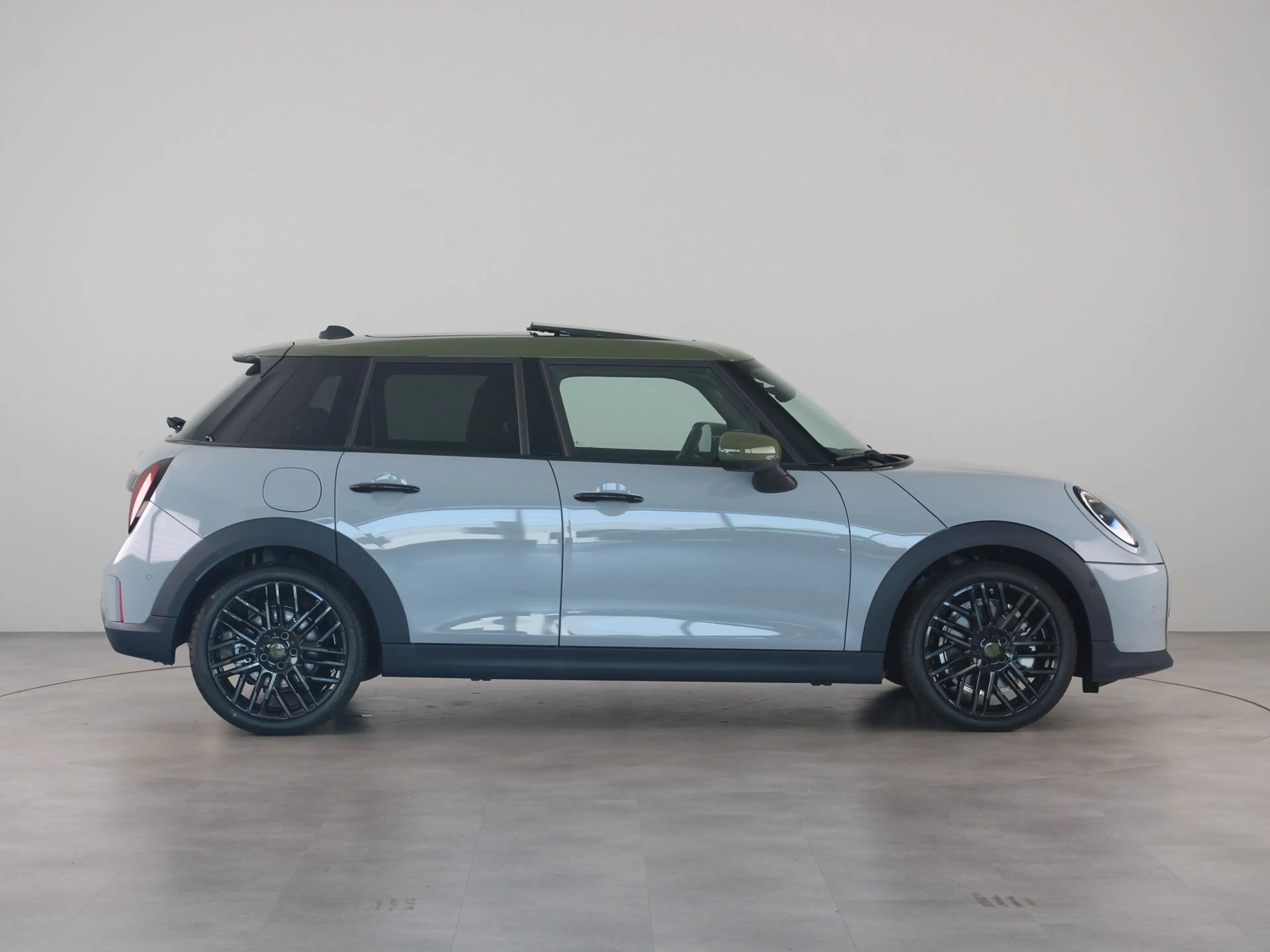 MINI Cooper C 5-deurs Paul Smith Edition Pakket L PRIVATE LEASE — photo 4