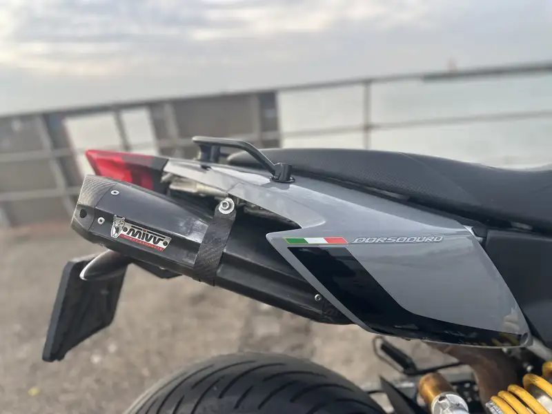 Aprilia Dorsoduro - foto 5