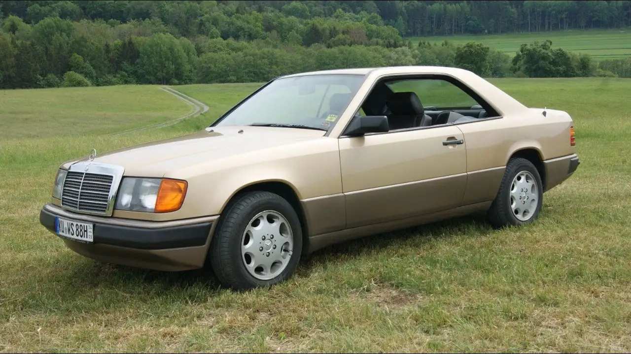 Mercedes-Benz CE 230 TÜV NEU Mercedes-Benz 230 CE W124 – ca. 64.000 km, foto 4