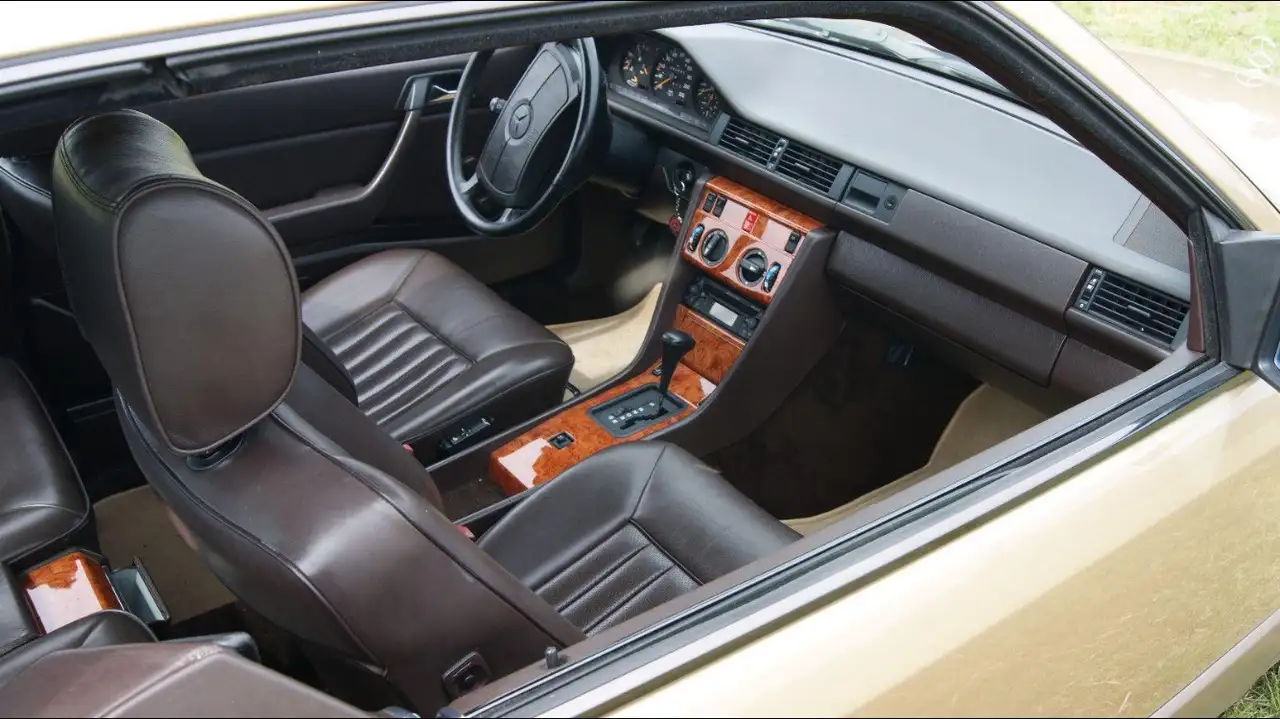 Mercedes-Benz CE 230 TÜV NEU Mercedes-Benz 230 CE W124 – ca. 64.000 km, foto 3
