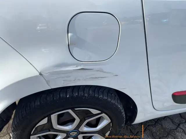Renault Twingo view 12