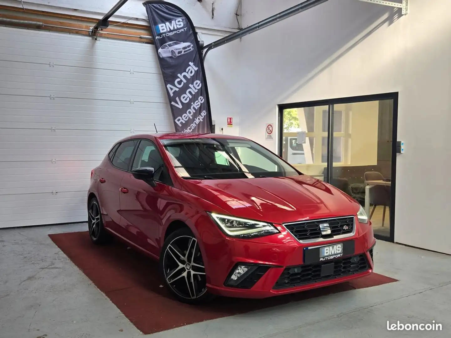 SEAT Ibiza V 1.0 EcoTSI 115 FR (Jantes 18, LED, GPS, Radars) Rouge - 1