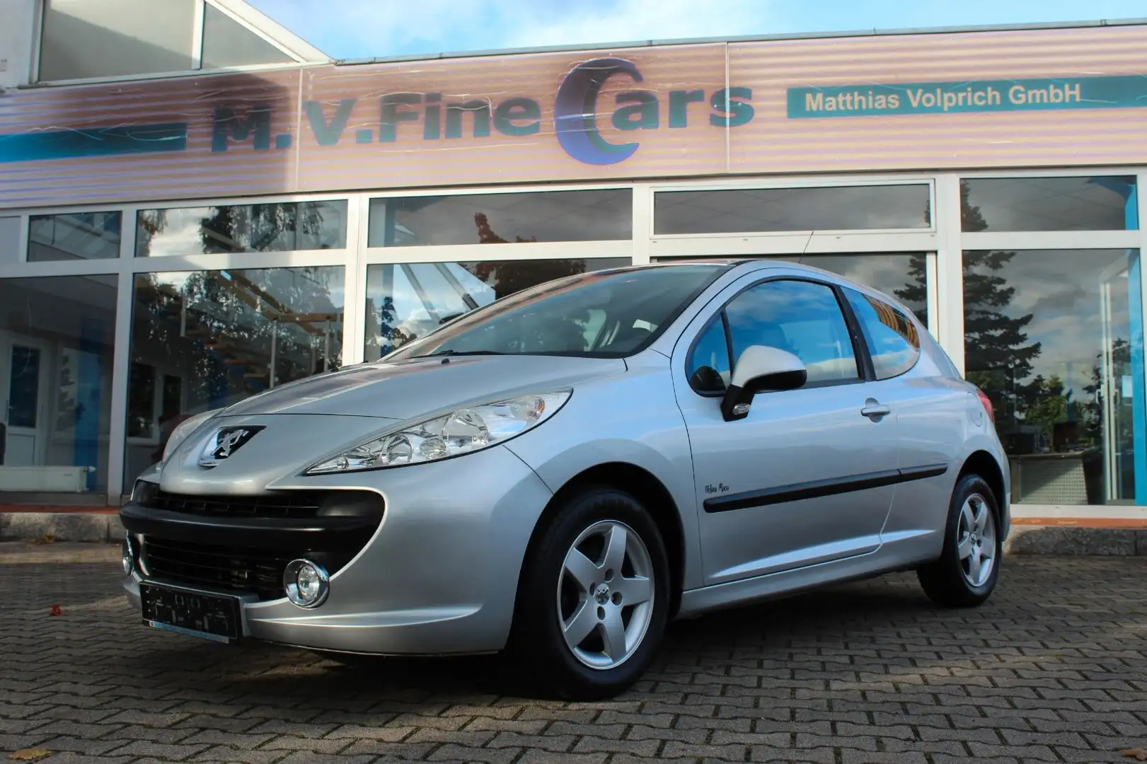 Peugeot 207 Urban Move Grau - 1