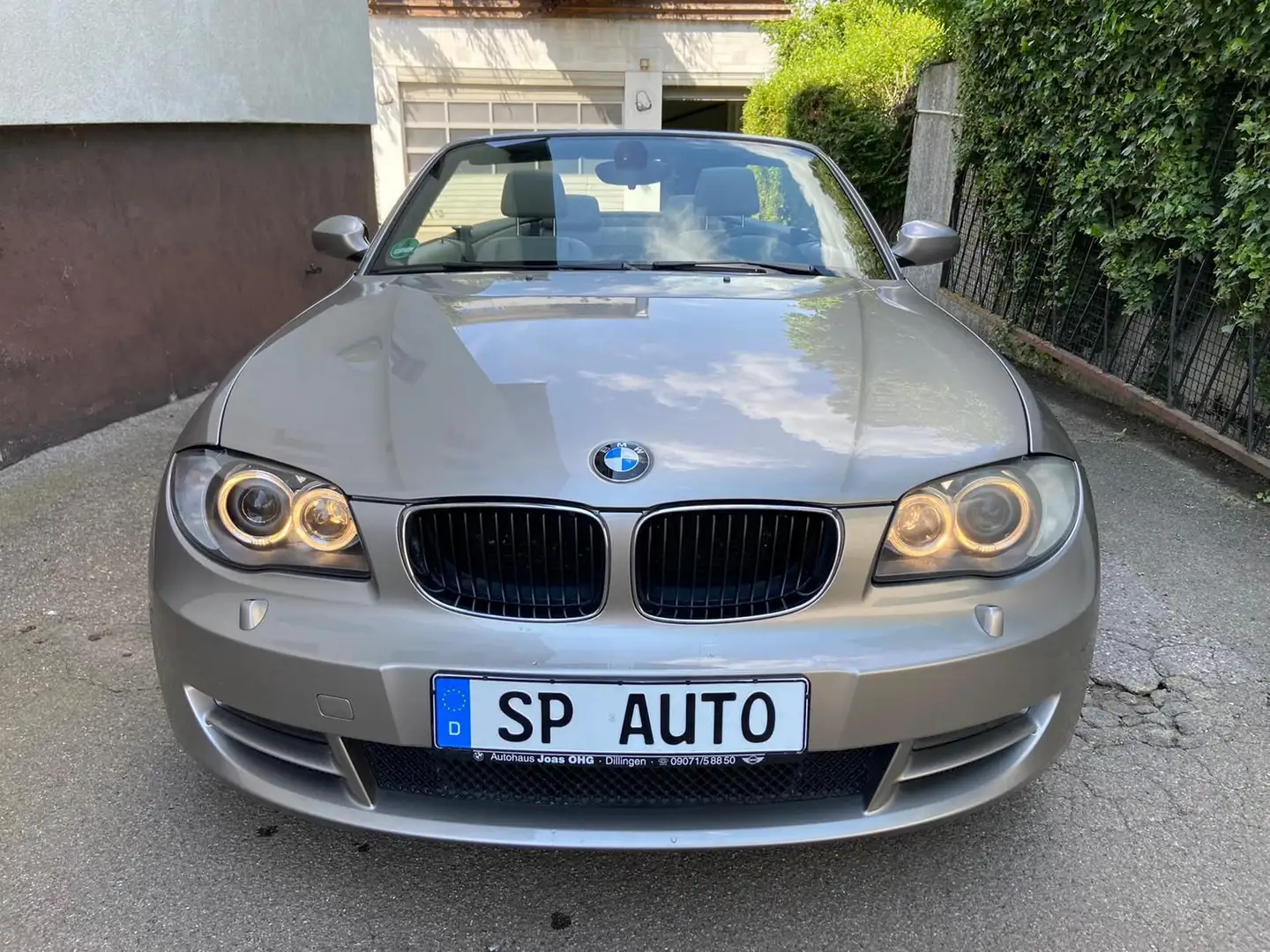 BMW 125 i Cabrio Leder Navi Xenon Alu Automatik Gümüş rengi - 2