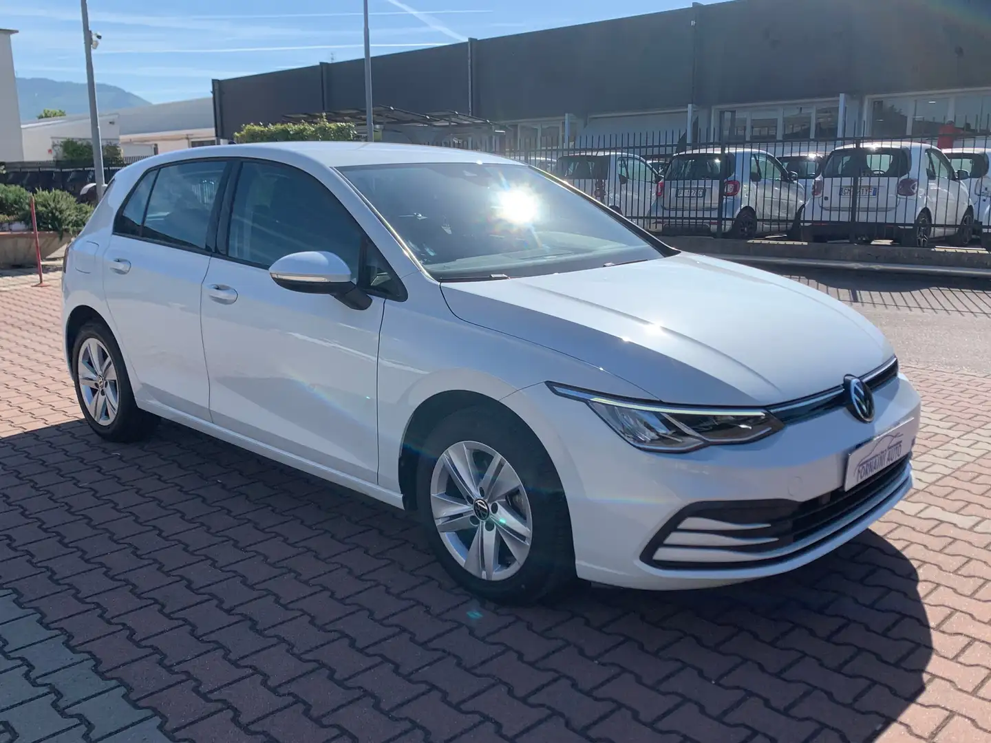 Volkswagen Golf Golf 1.0 eTSI EVO LIFE 110cv HYBRID DSG AZIENDALE Blanco - 1
