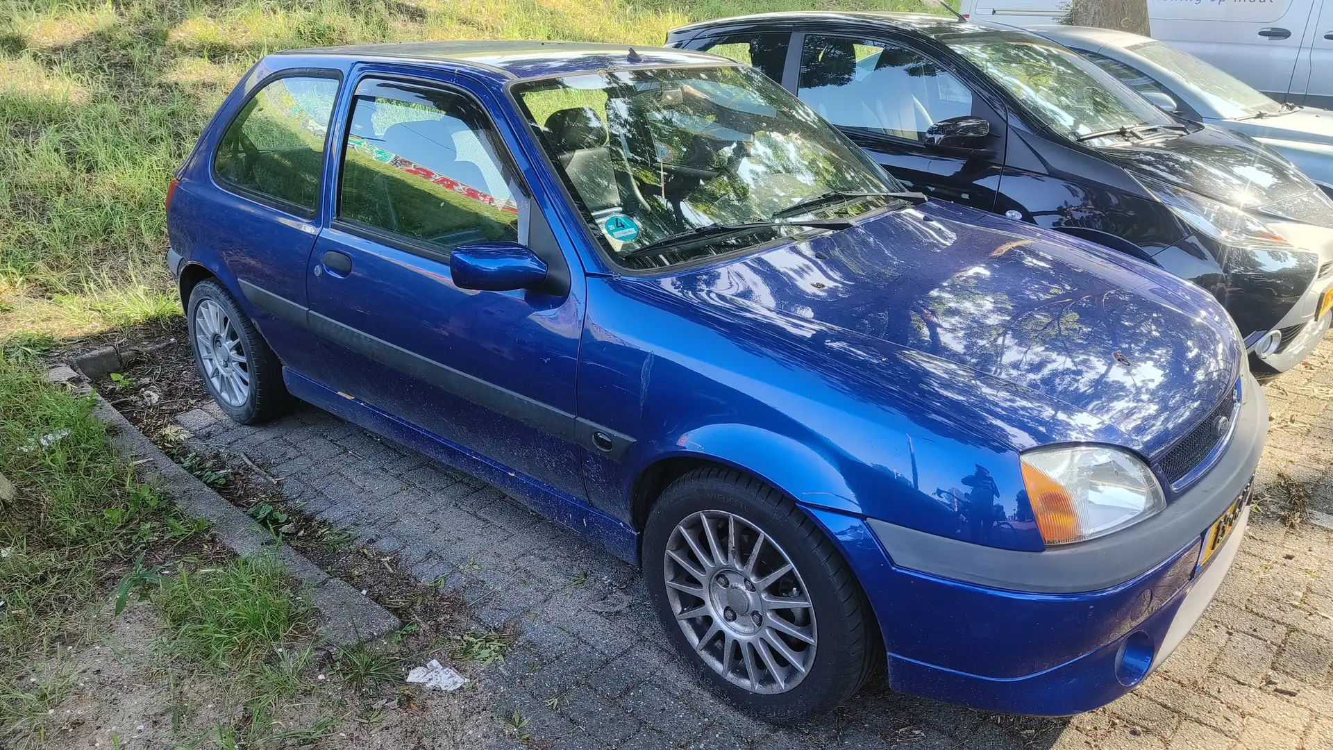 Ford Fiesta Fiesta 1.6-16V Sport Blauw - 2