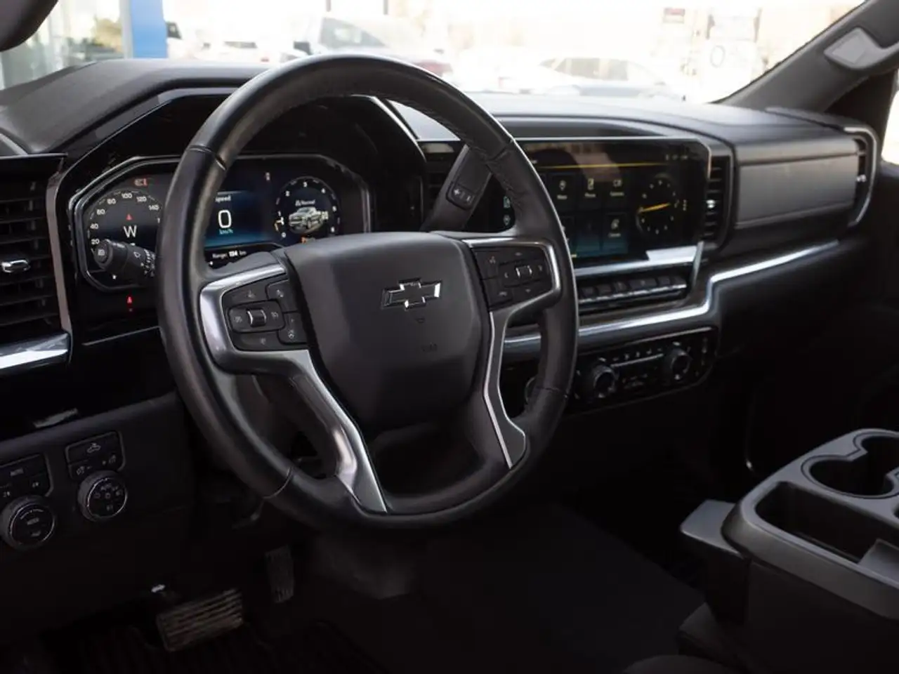 Chevrolet Silverado 1500 снимка Chevrolet Silverado 1500