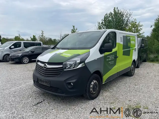 Opel Vivaro main image