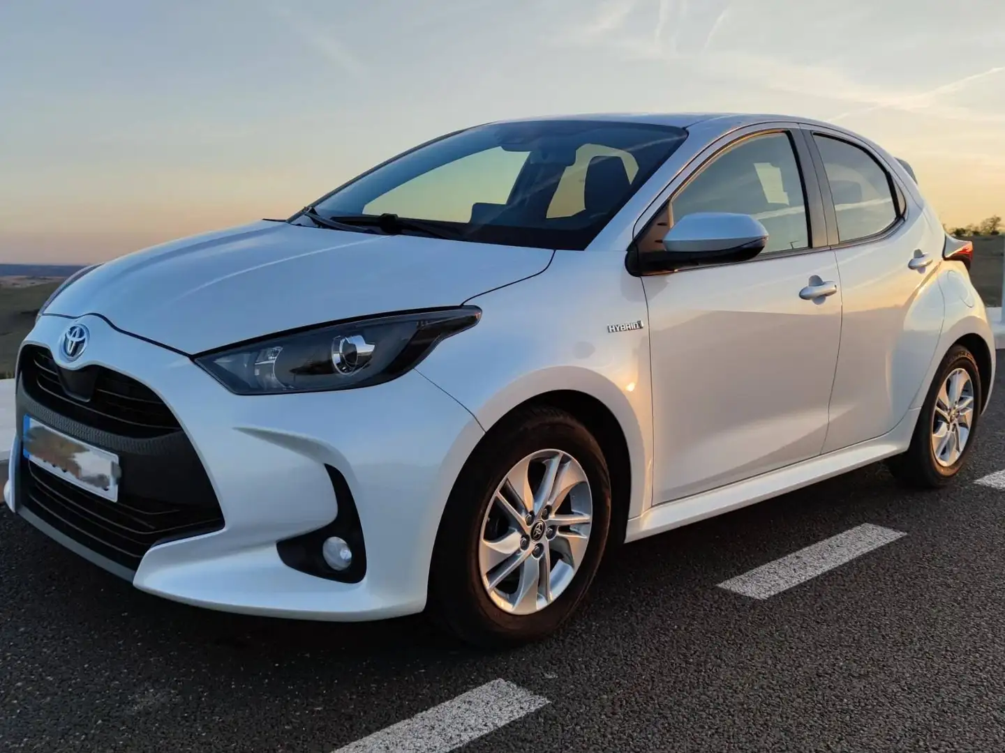 Toyota Yaris Yaris 120H 1.5 Active Tech Active Tech Blanco - 1
