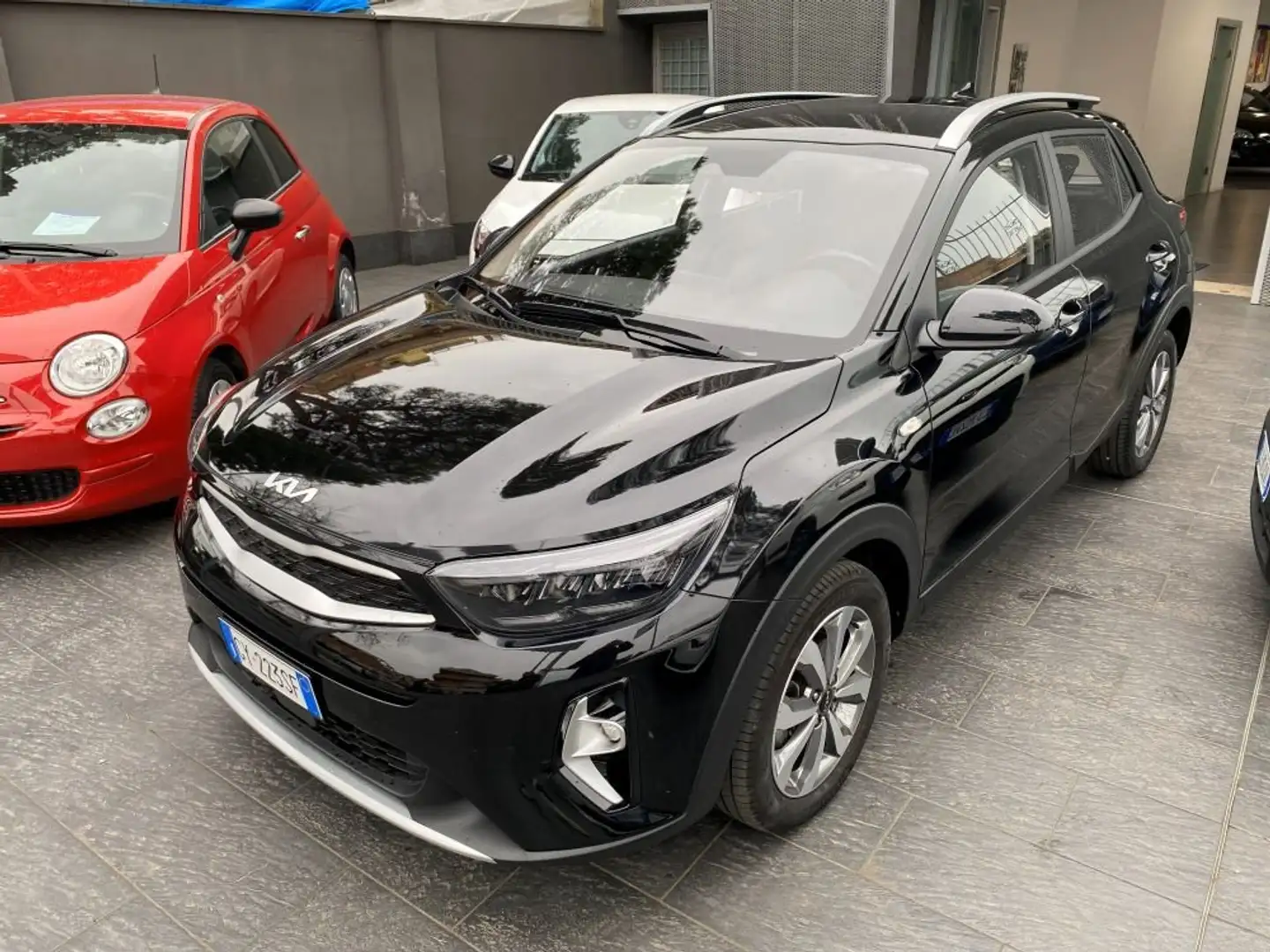 Kia Stonic 1.0 t-gdi mhev Urban 100cv AUTOMATICA PREZZO REALE Noir - 2