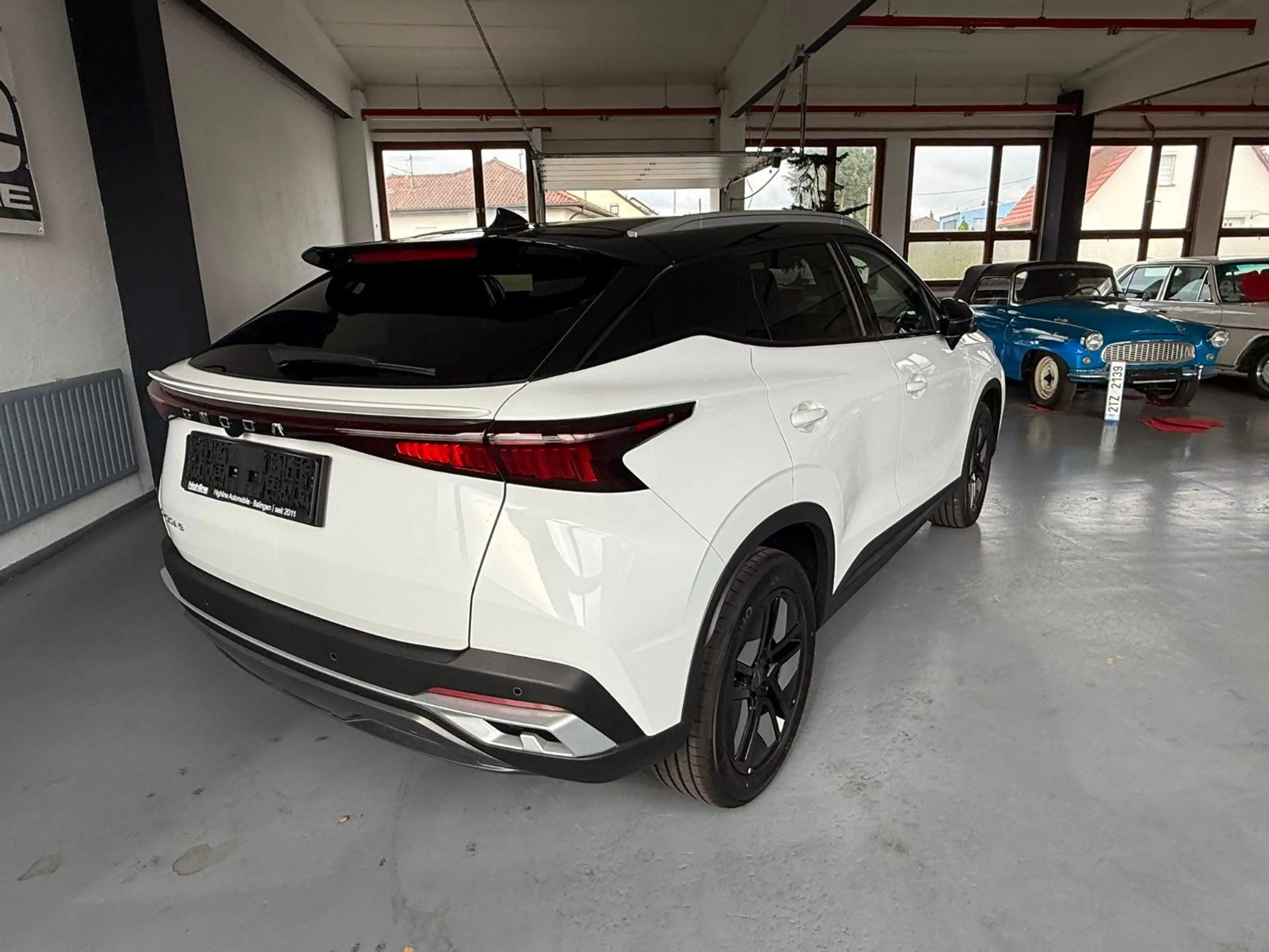 Omoda 5 Premium - Automatik, Sitzlüftung, Schiebedach — photo 4