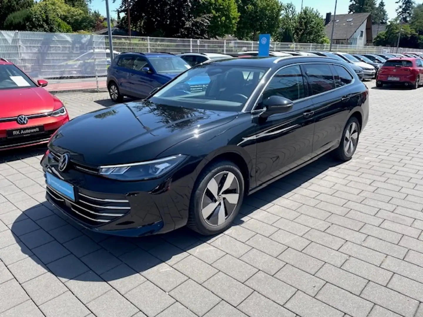 Volkswagen Passat Variant 1.5 eTSI Mildhybrid Navi 360°Kamera AHK digitales Schwarz - 2
