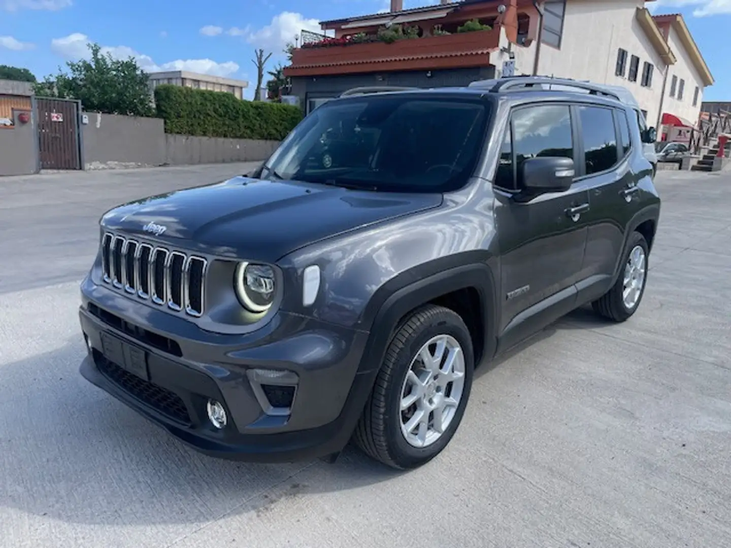 Jeep Renegade 1.6 Mjt DDCT 120 CV Limited Grigio - 1