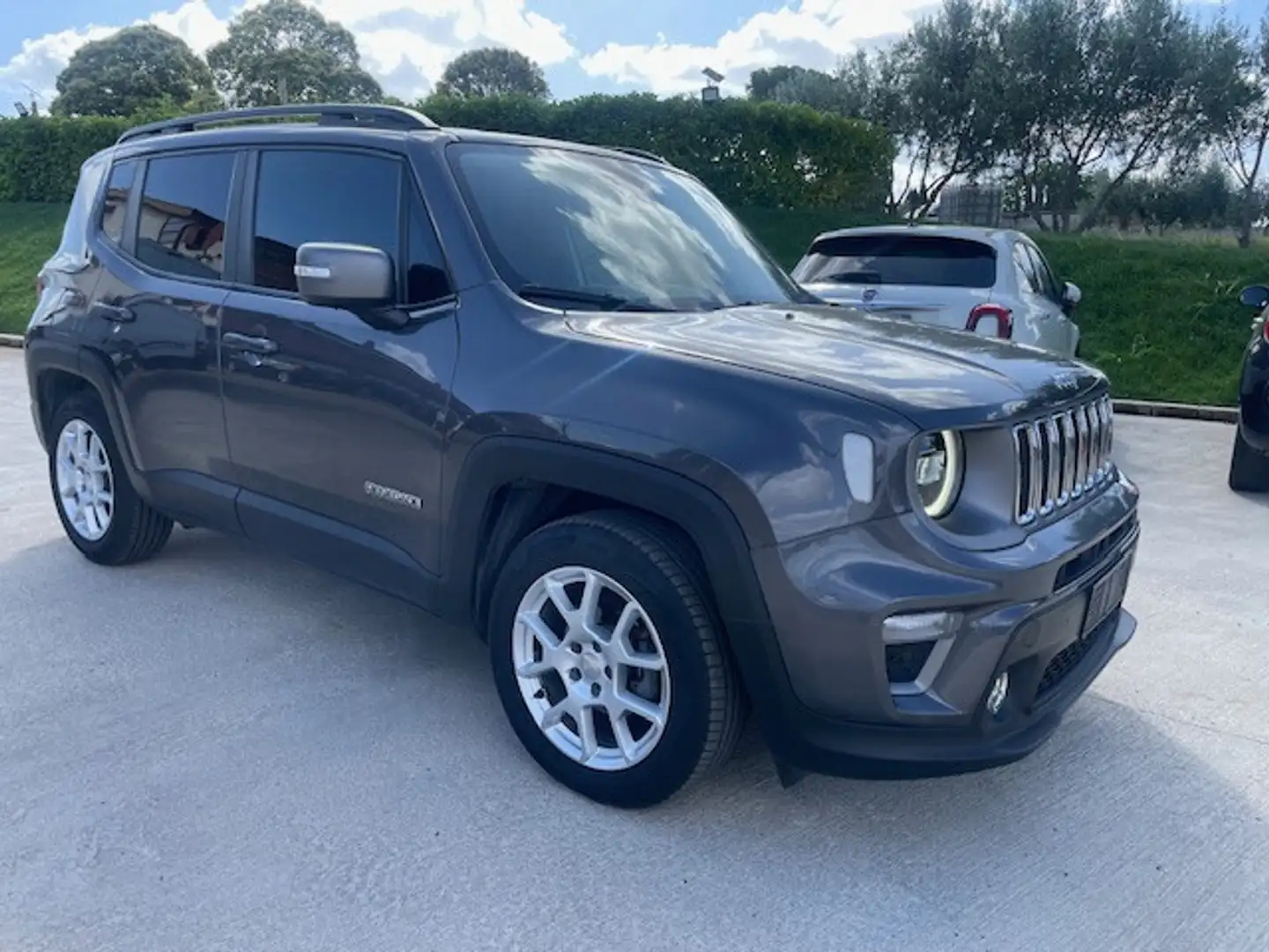 Jeep Renegade 1.6 Mjt DDCT 120 CV Limited Grigio - 2