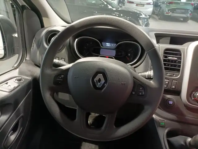 Renault Trafic view 10