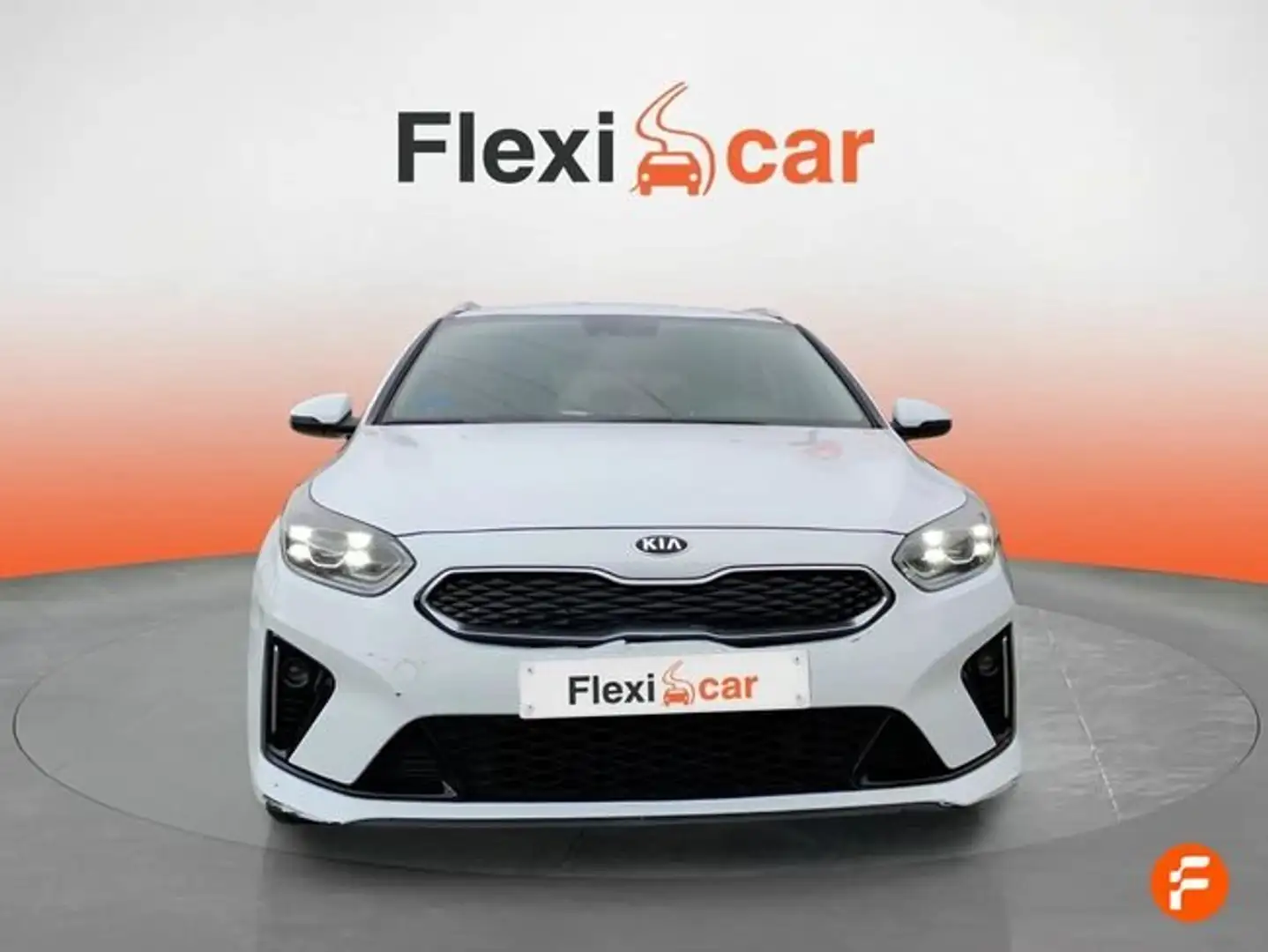 Kia Ceed / cee'd Tourer 1.6 PHEV eTech Aut. Blanco - 2