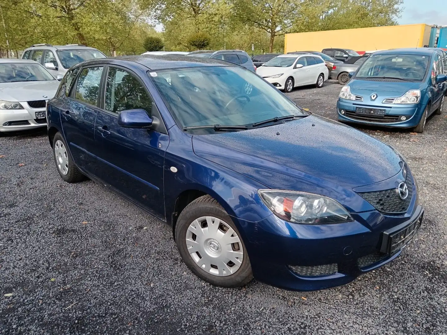 Mazda 3 Lim. 1.4 Sport Comfort Kein Tüv Синий - 2