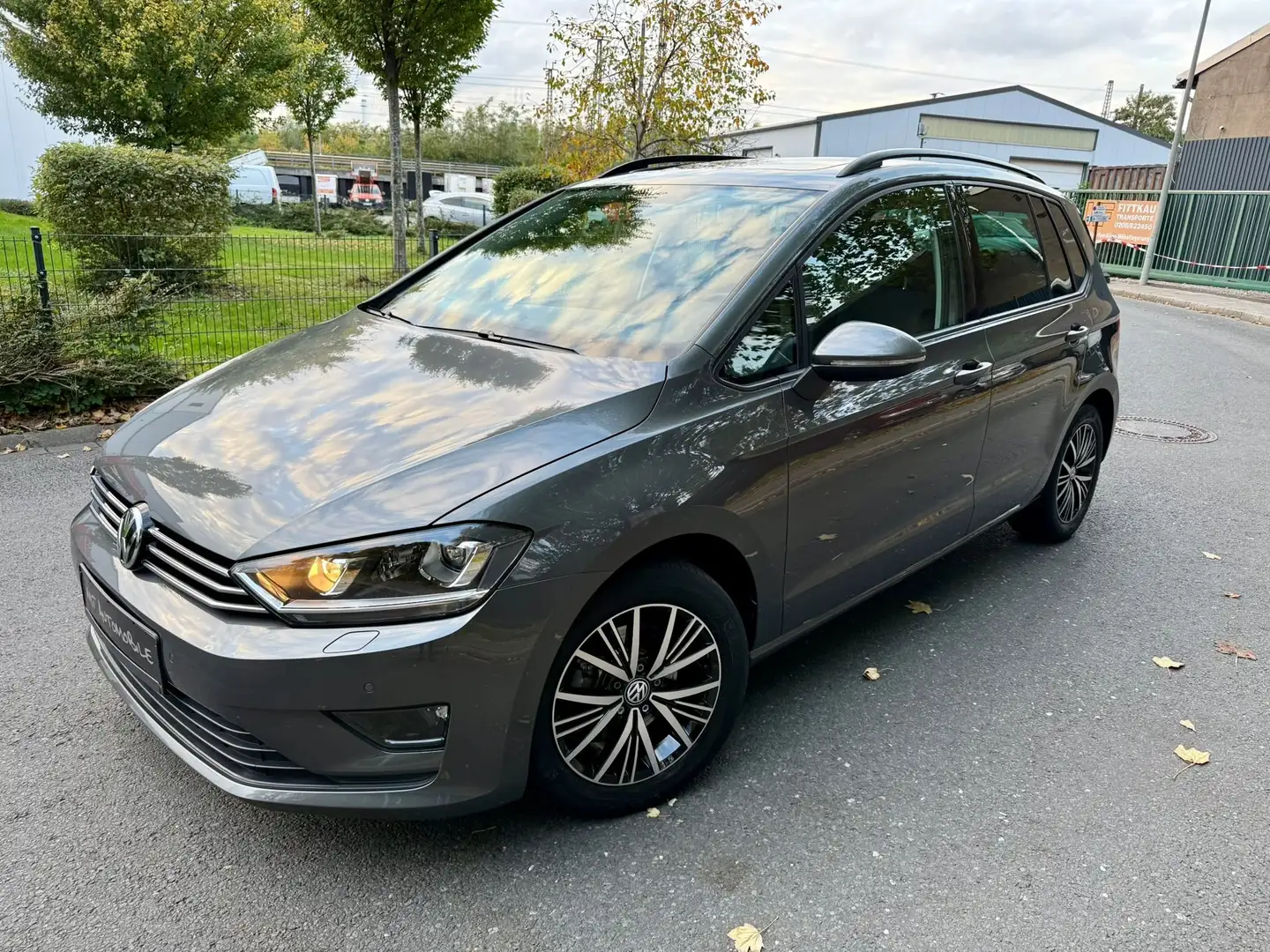 Volkswagen Golf Sportsvan Comfortline BMT/Start-Stopp*DSG*1Hand*99.700KM!! Gris - 1