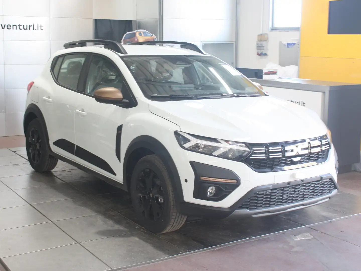 Dacia Sandero Sandero Stepway 1.0 tce Extreme Eco-g 100cv Bianco - 1