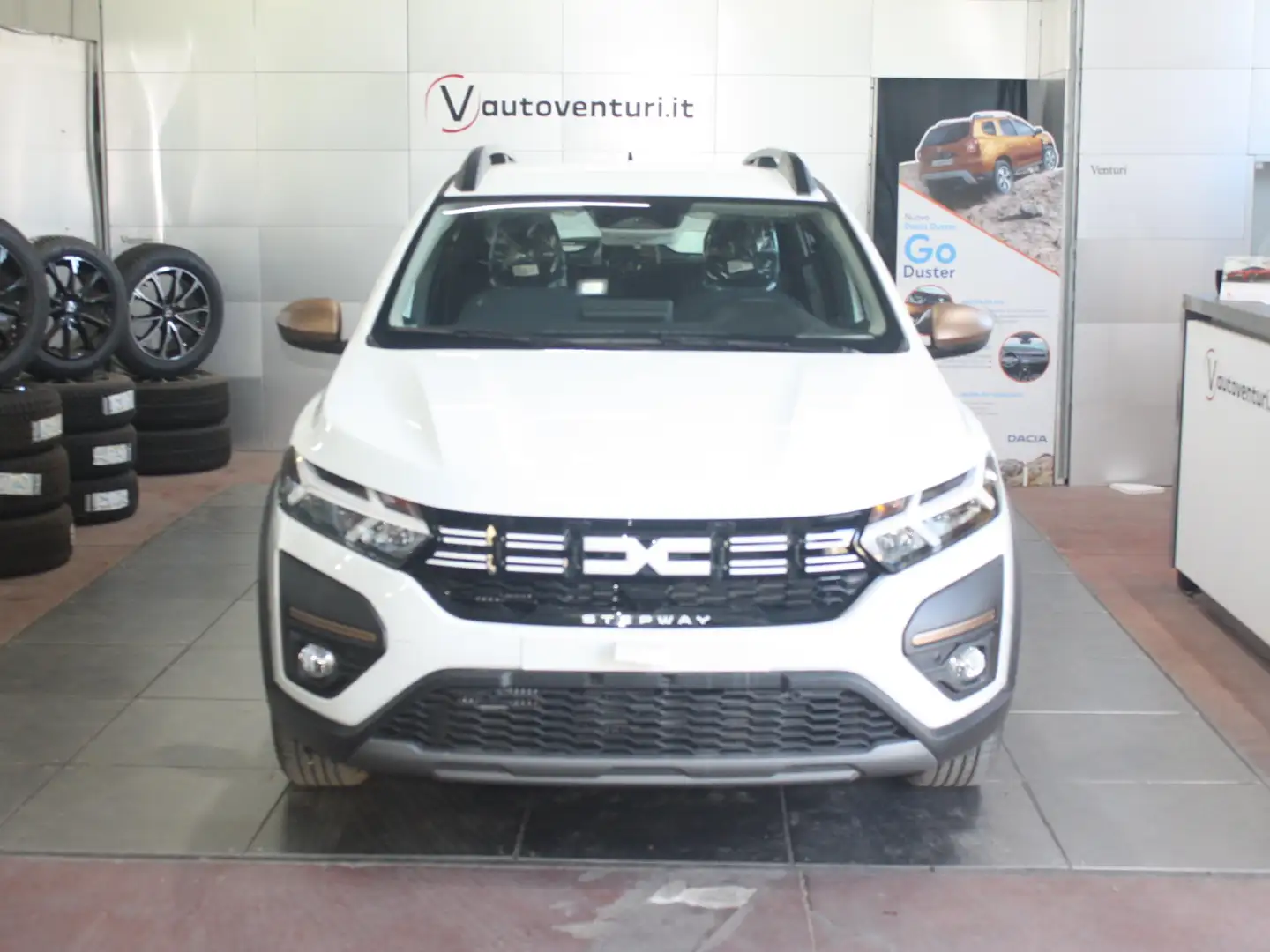 Dacia Sandero Sandero Stepway 1.0 tce Extreme Eco-g 100cv Bianco - 2