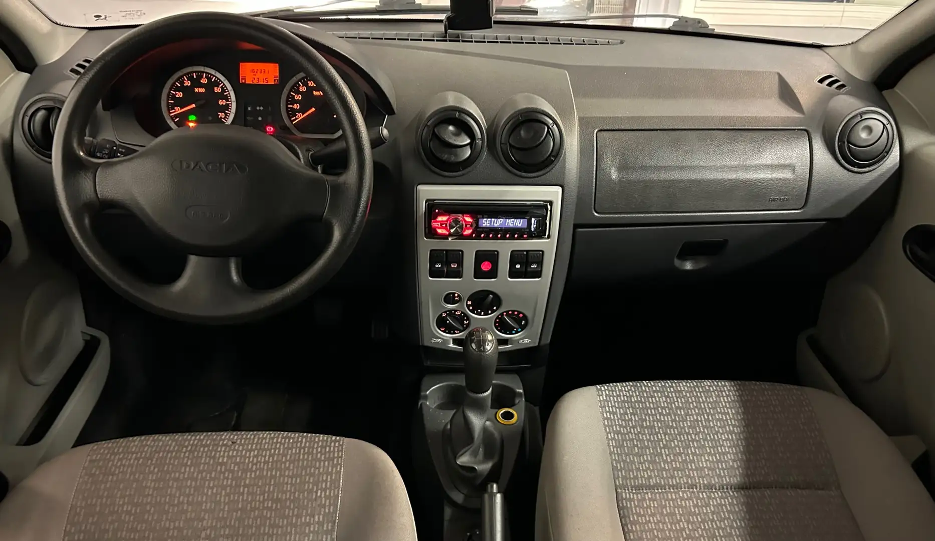 Dacia Logan 1.4 Lauréate|NAP|APK10-25|Airco|5deurs|Trekhaak Rood - 2