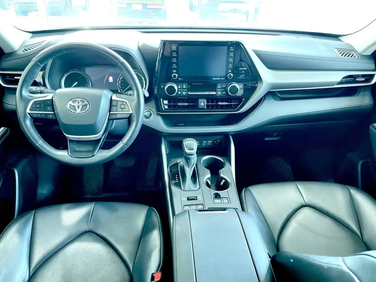 Toyota Highlander photo Toyota Highlander