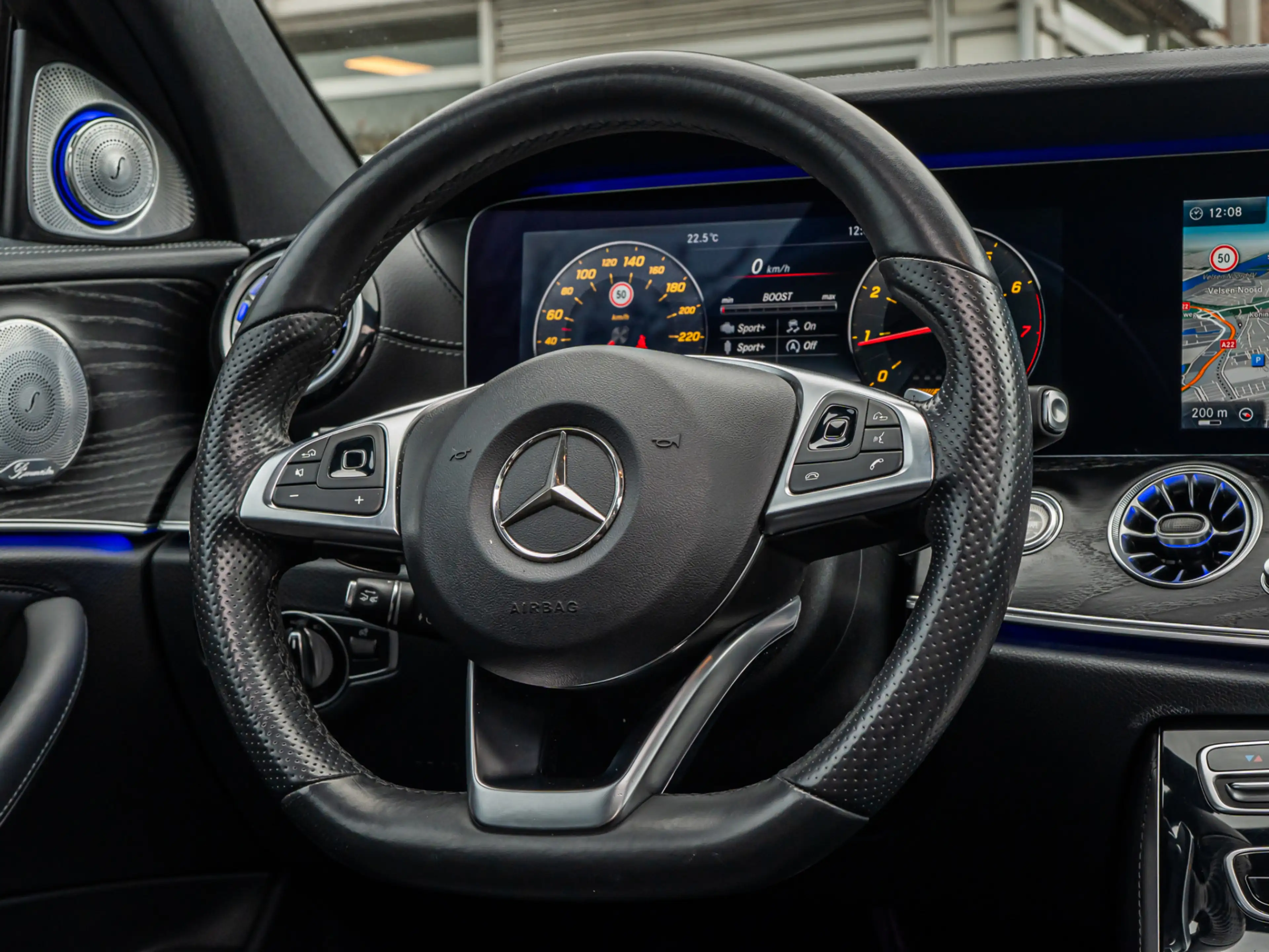 Mercedes-Benz E 43 AMG 4Matic Premium PANO 20 INCH 3D BURMESTER HUD 360 C — photo 17