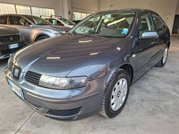 1.6 BENZINA 105CV