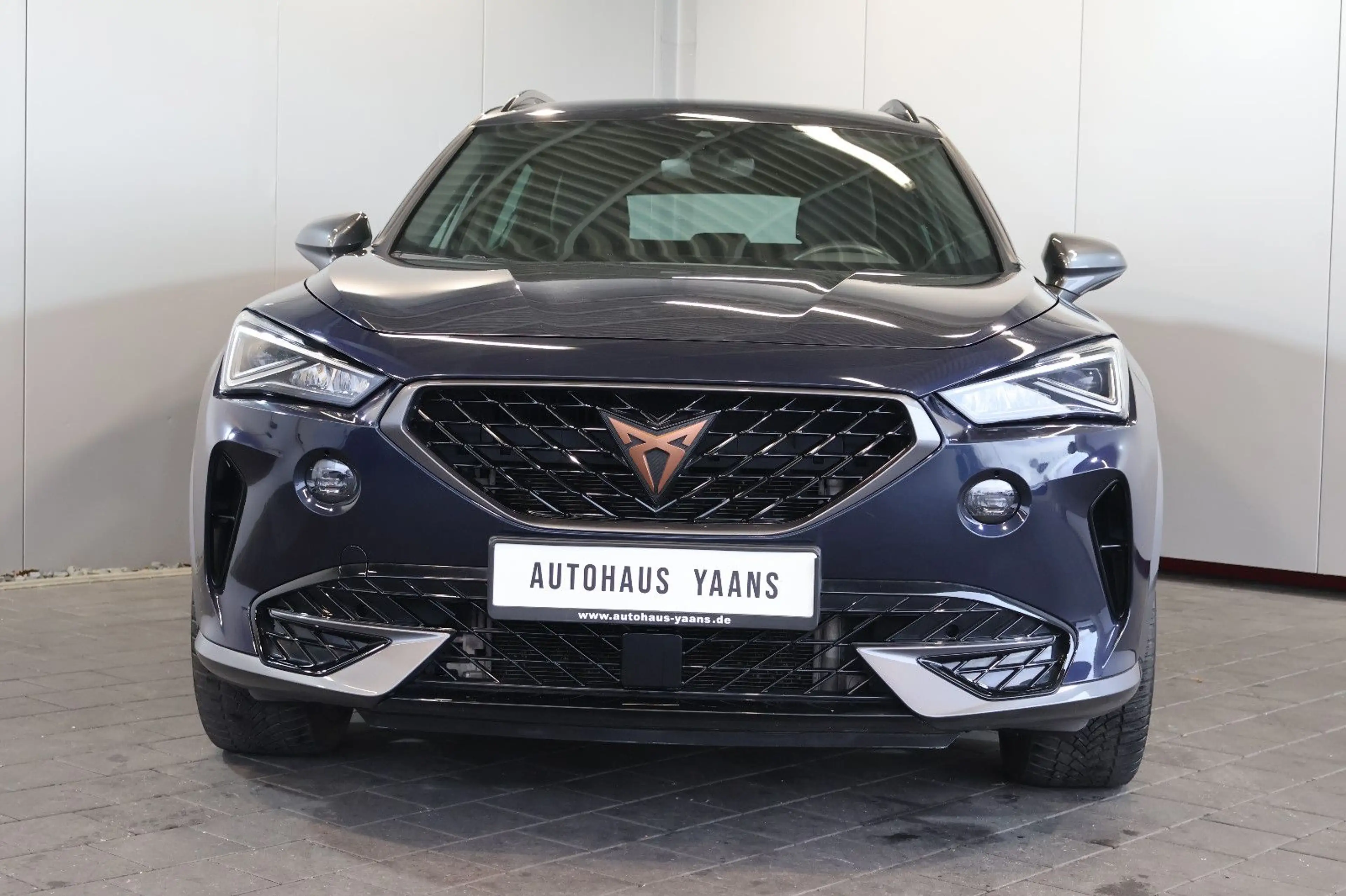 CUPRA Formentor 2.0 TDI 4Drive AID+ACC+KEY+KAM+LED+18" — photo 2