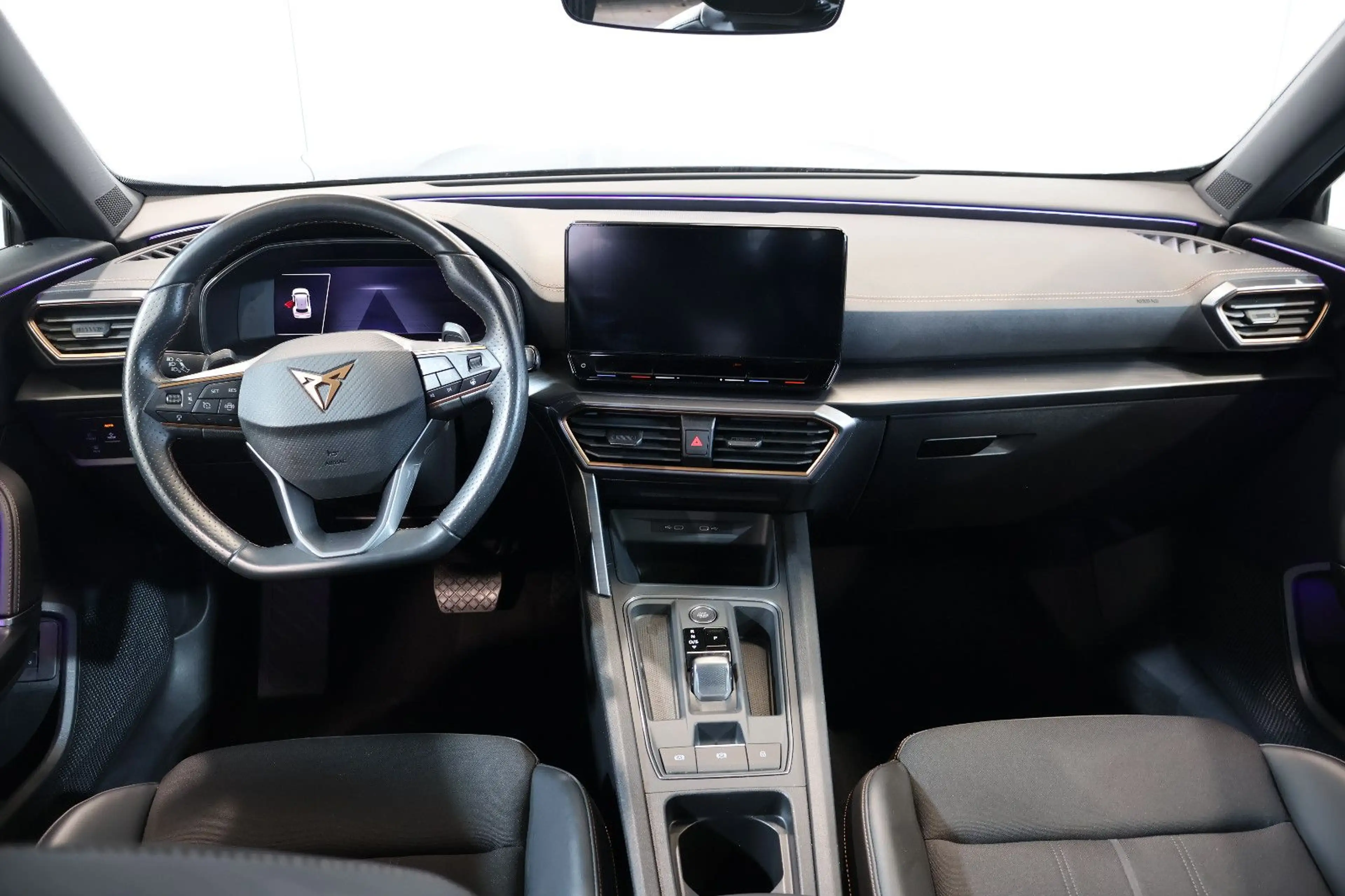 CUPRA Formentor 2.0 TDI 4Drive AID+ACC+KEY+KAM+LED+18" — photo 7