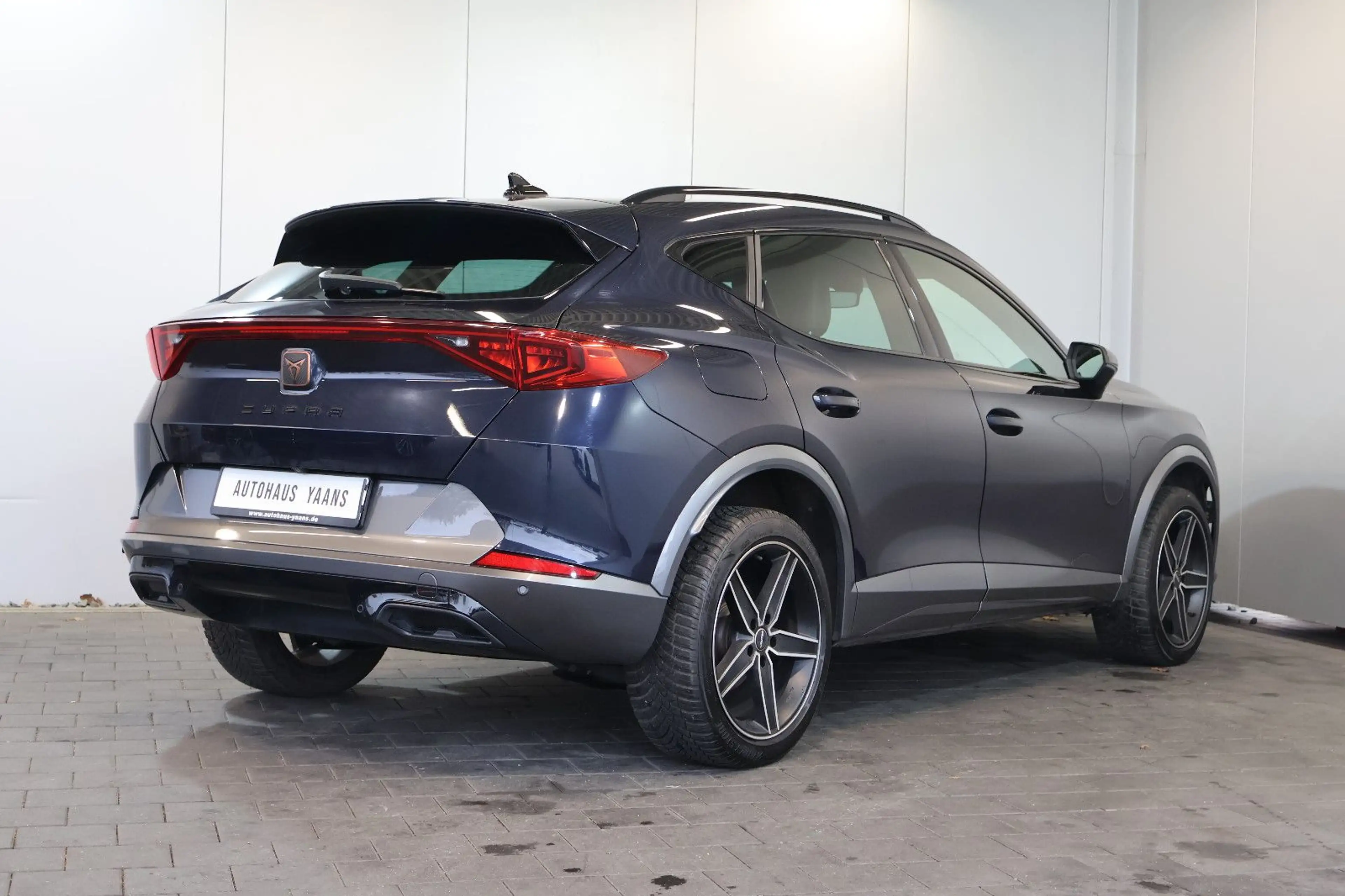 CUPRA Formentor 2.0 TDI 4Drive AID+ACC+KEY+KAM+LED+18" — photo 4