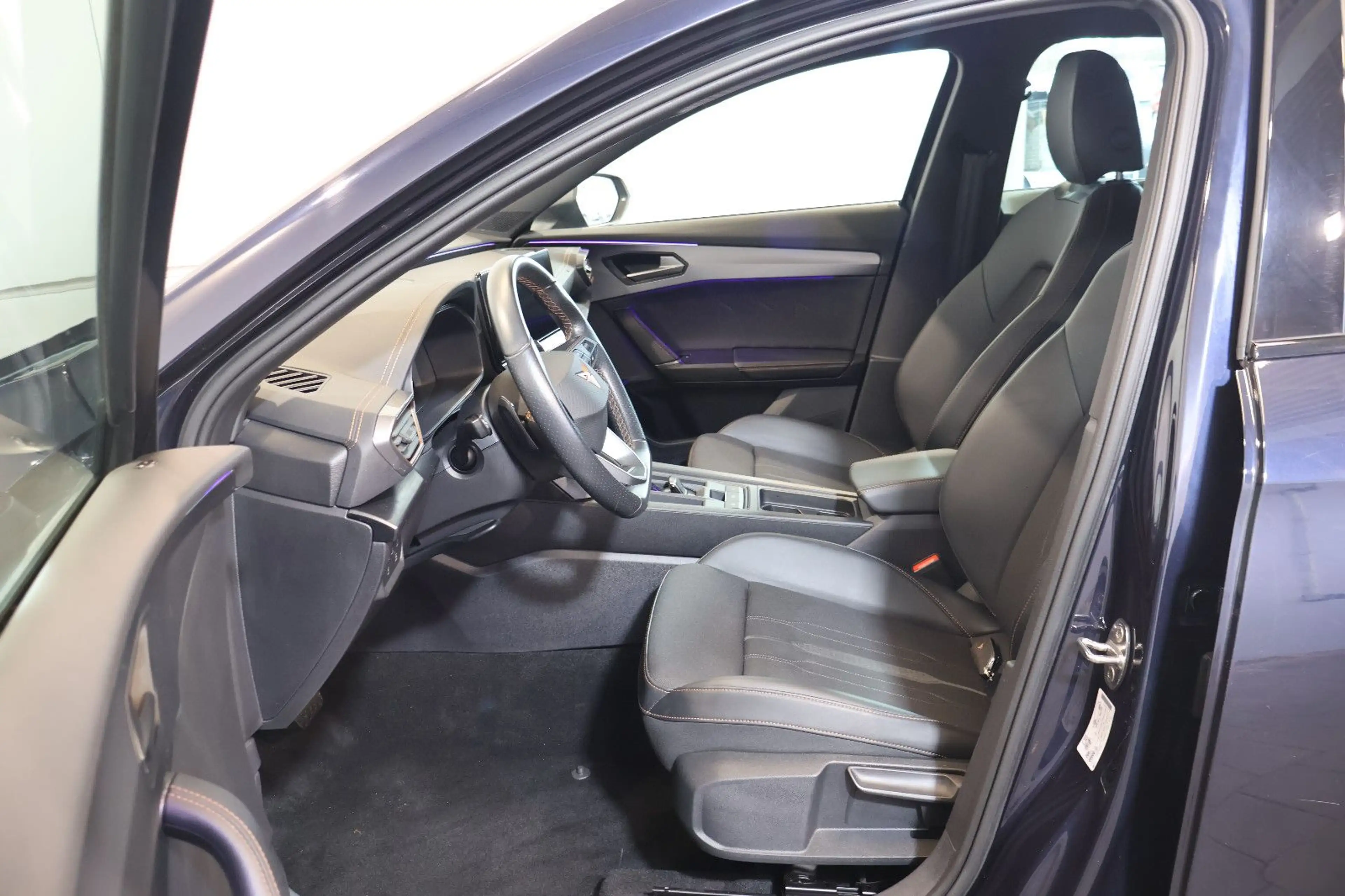 CUPRA Formentor 2.0 TDI 4Drive AID+ACC+KEY+KAM+LED+18" — photo 11