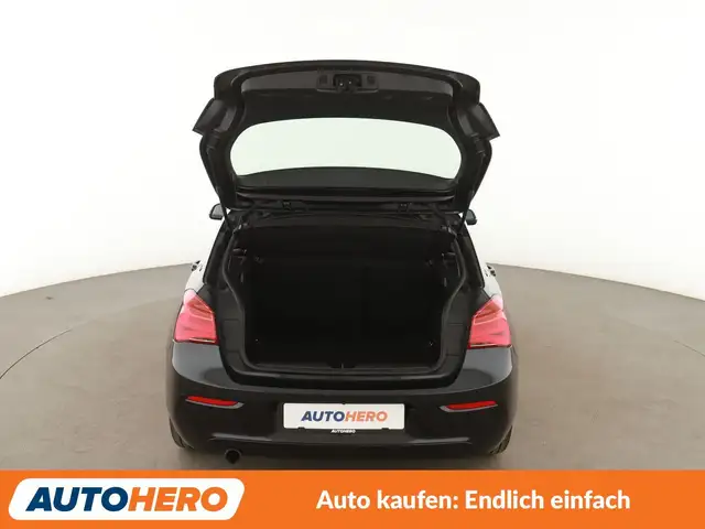 BMW 1 Series view 16