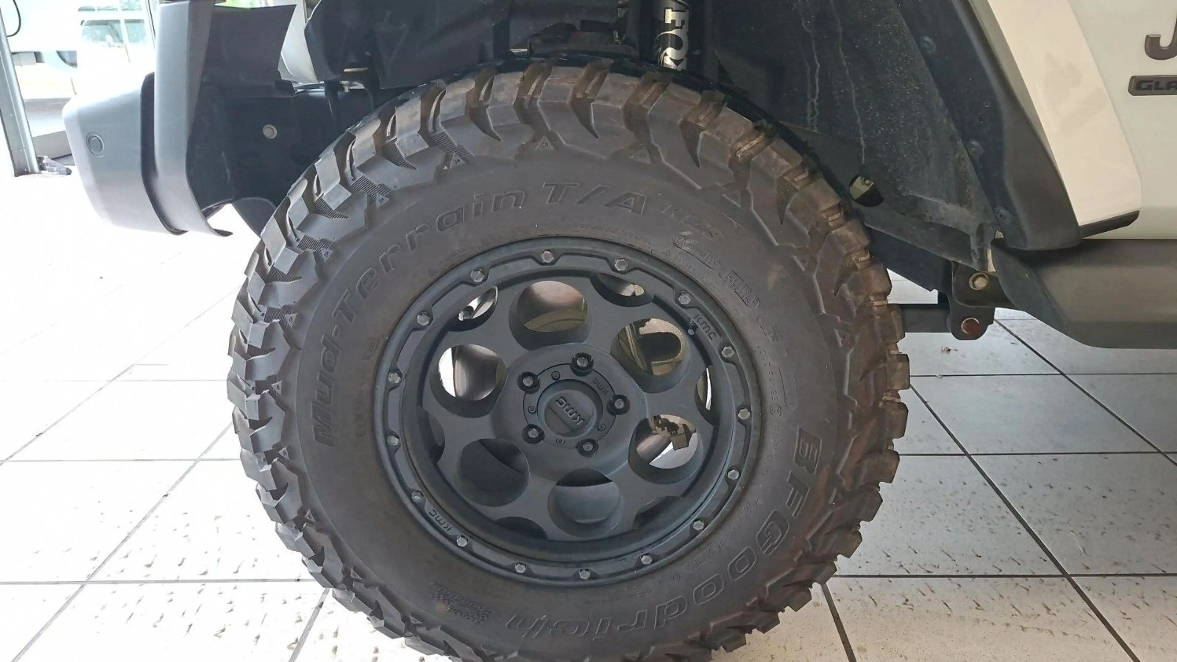 Jeep Gladiator Launch Edition Wohnkabinenfertig — photo 12