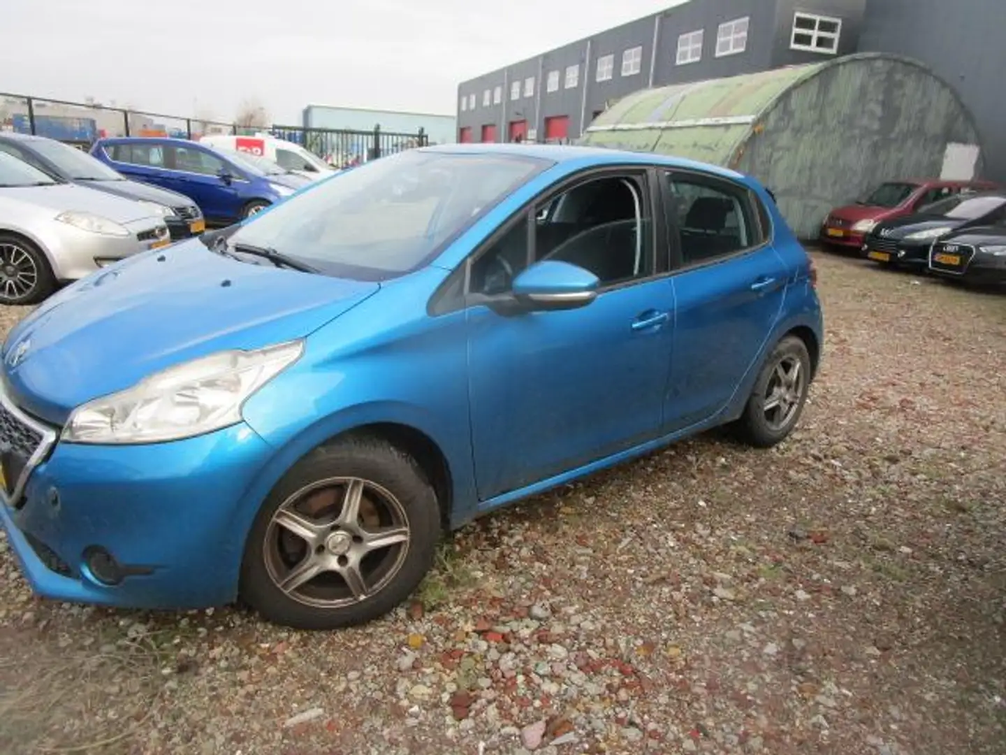 Peugeot 208 1.2 VTi Active, Motorprobleem!! Blau - 2