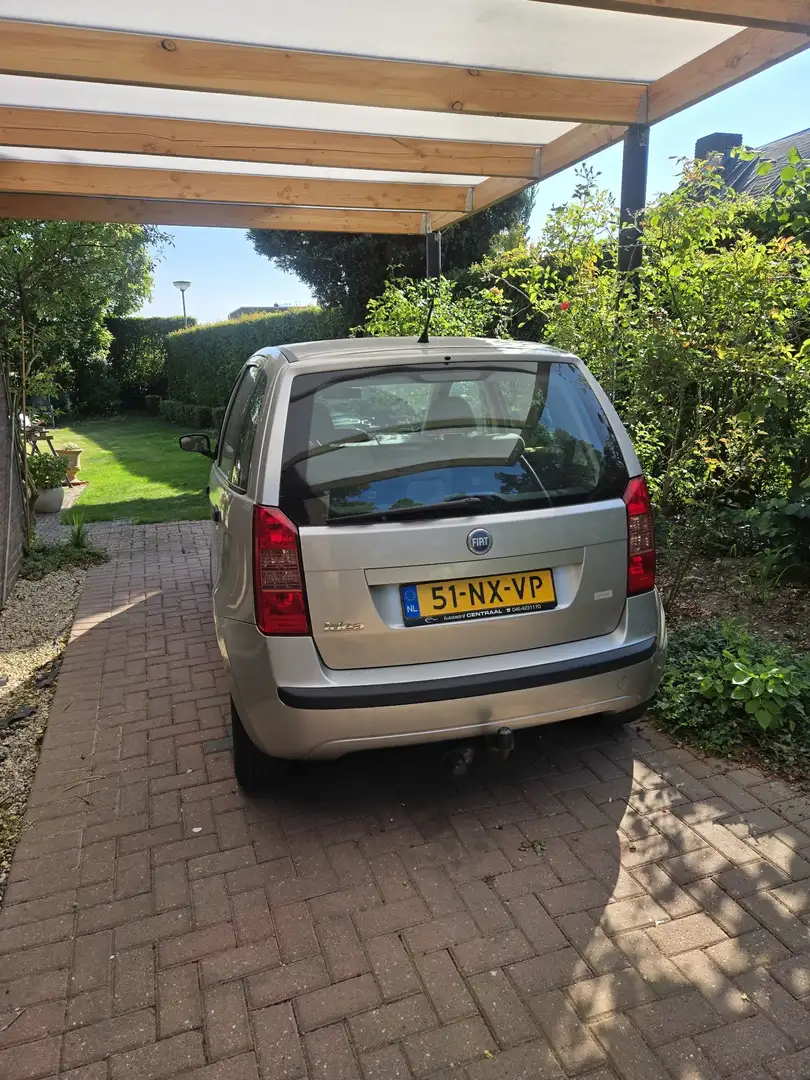 Fiat Idea 1.4-16V Dynamic Grijs - 2