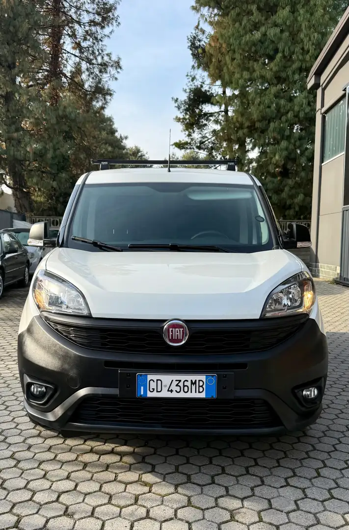 Fiat Doblo FIAT Doblo Cargo 1.3 mjt 95 CV CH1 Business S&S Blanc - 2