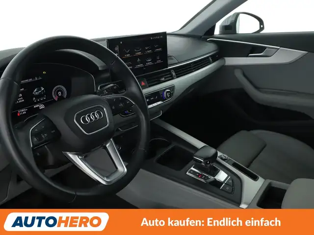 Audi A4 view 11
