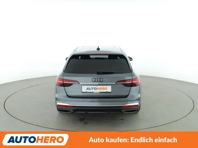 Audi A4 view 5
