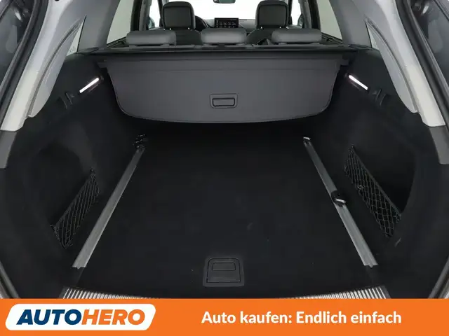 Audi A4 view 14