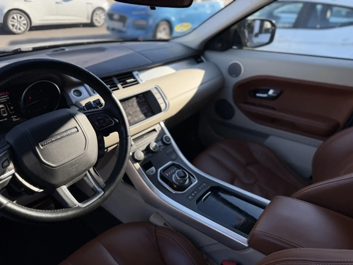 Land Rover Range Rover Evoque 2.2L SD4 Pure Tech 4x4 190 Aut. Negro - 2