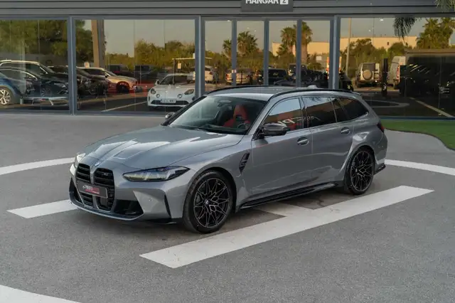 BMW M3 view 3