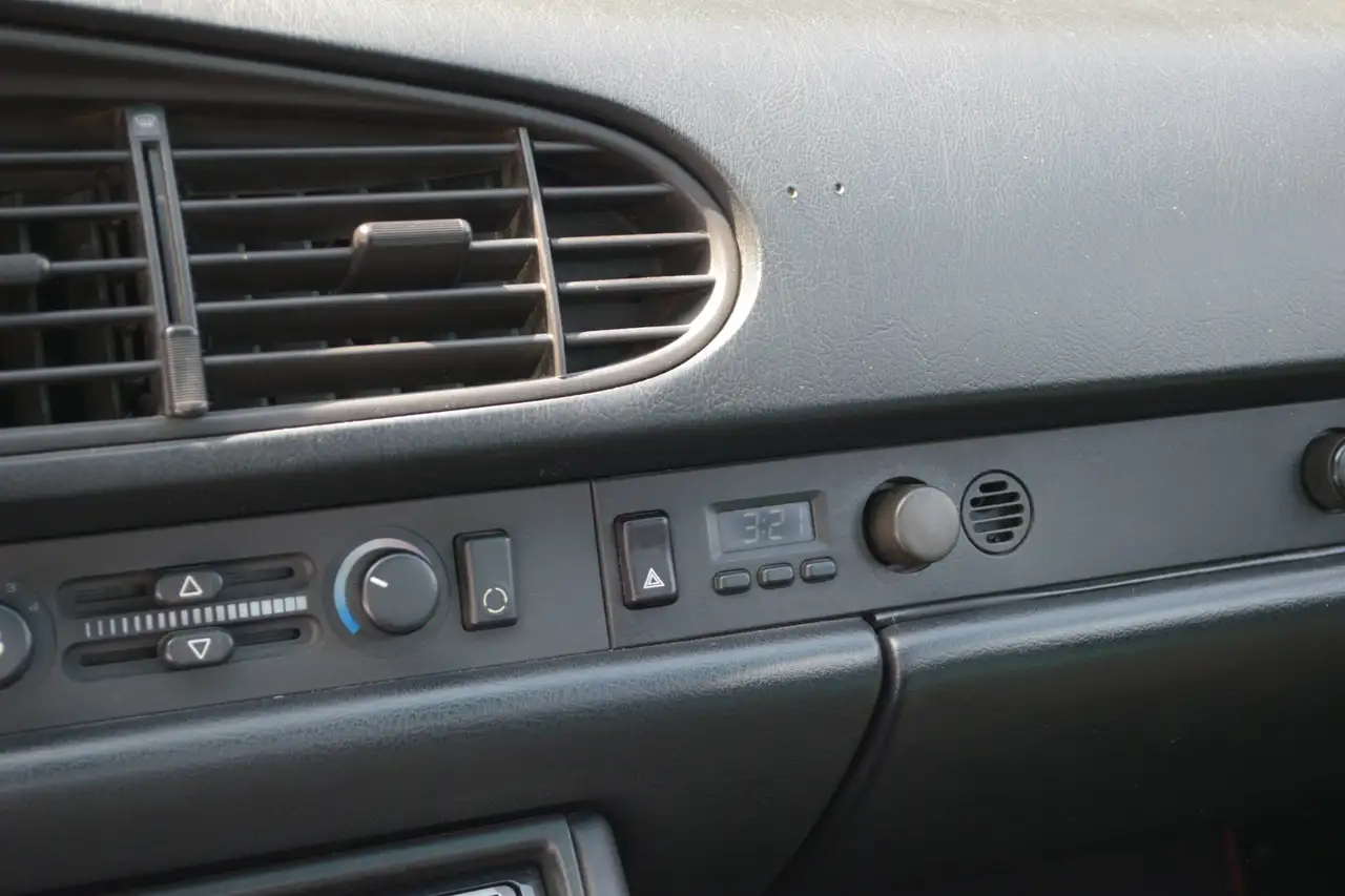 Porsche 944 S, foto 12