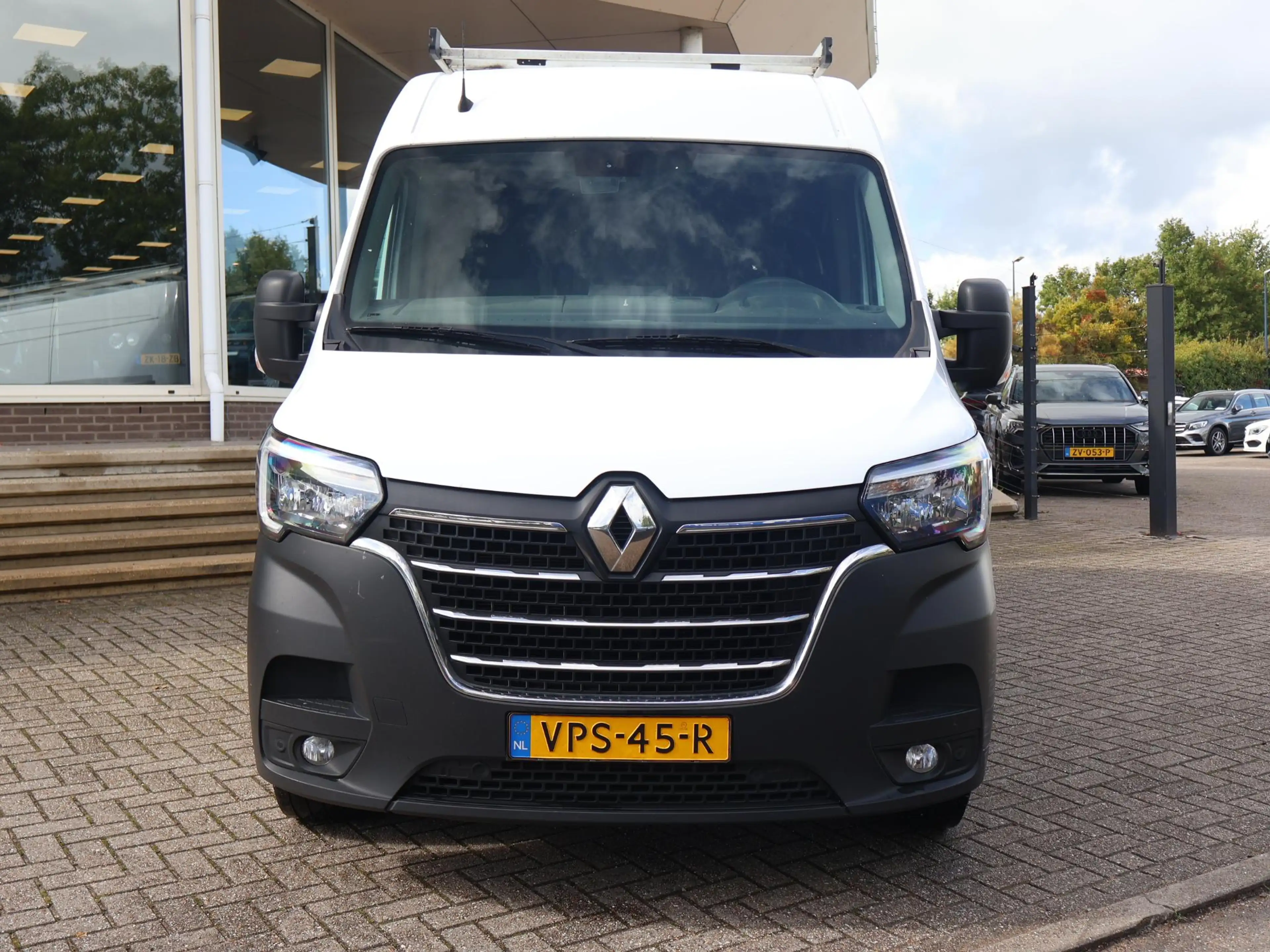 Renault Master T35 2.3 dCi 150 PK L2H2 WORK EDITION + CARPLAY | C — photo 6
