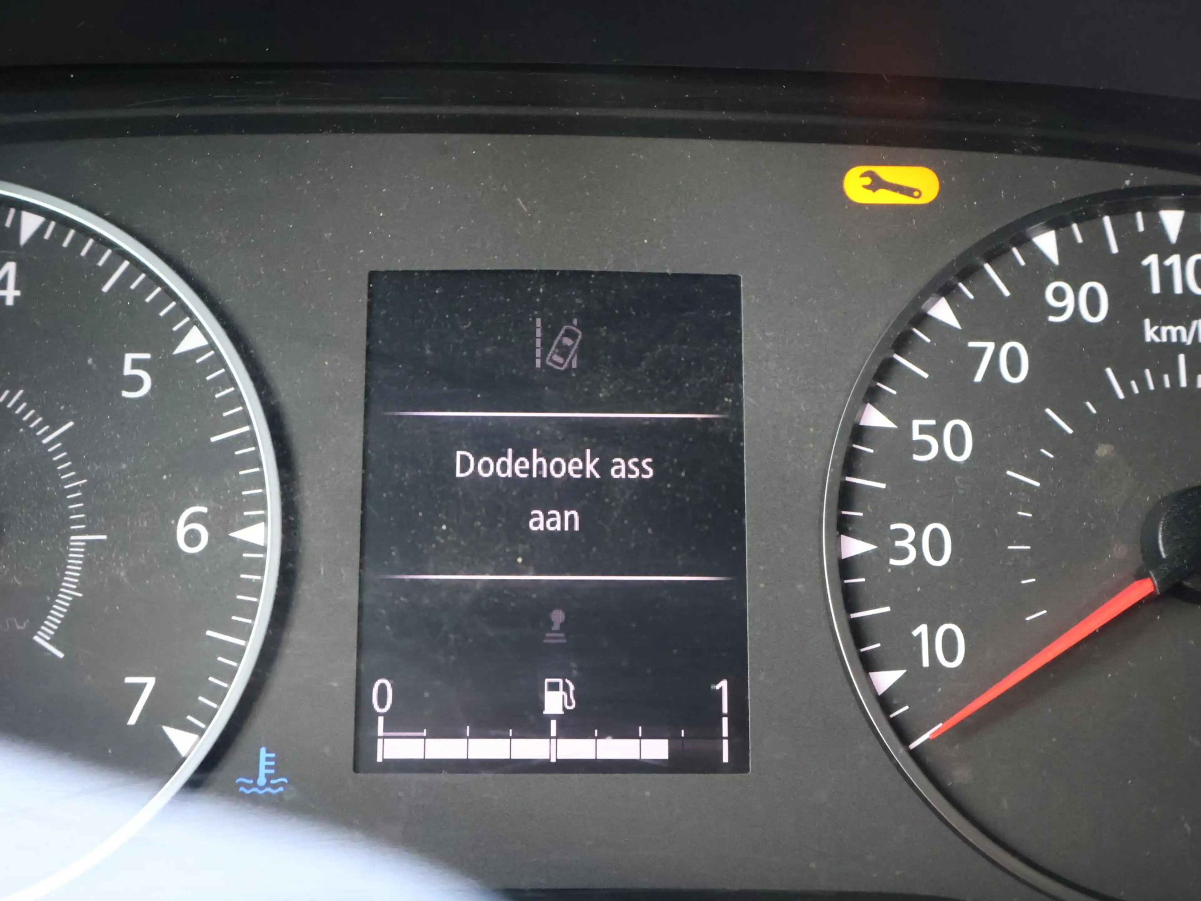 Renault Master T35 2.3 dCi 150 PK L2H2 WORK EDITION + CARPLAY | C — photo 33