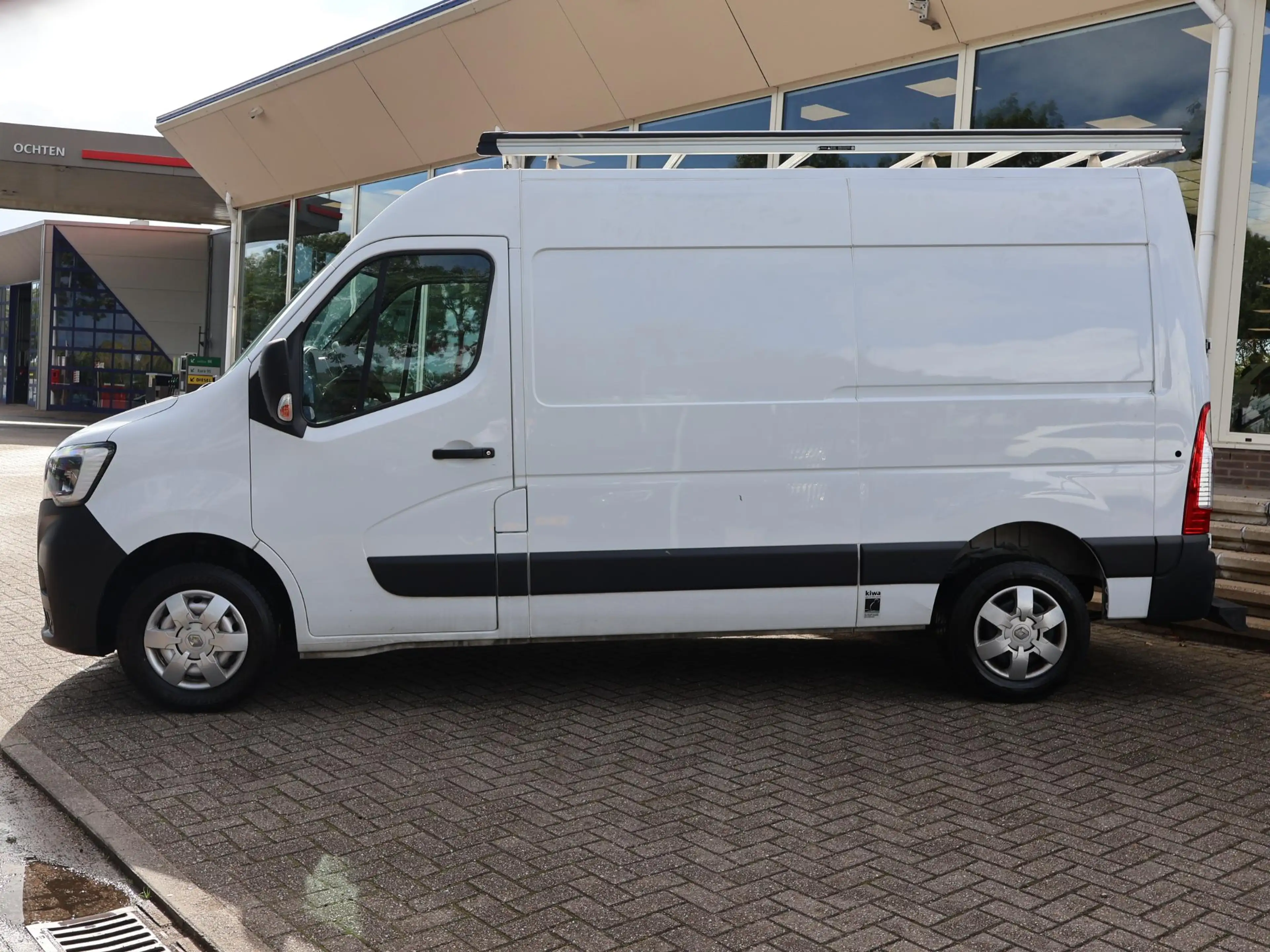 Renault Master T35 2.3 dCi 150 PK L2H2 WORK EDITION + CARPLAY | C — photo 5
