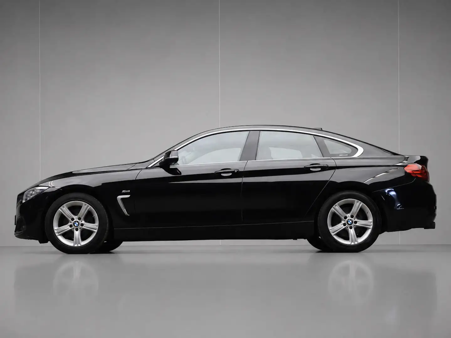 BMW 418 4-serie Gran Coupé 418i Centennial Executive Sport Schwarz - 1
